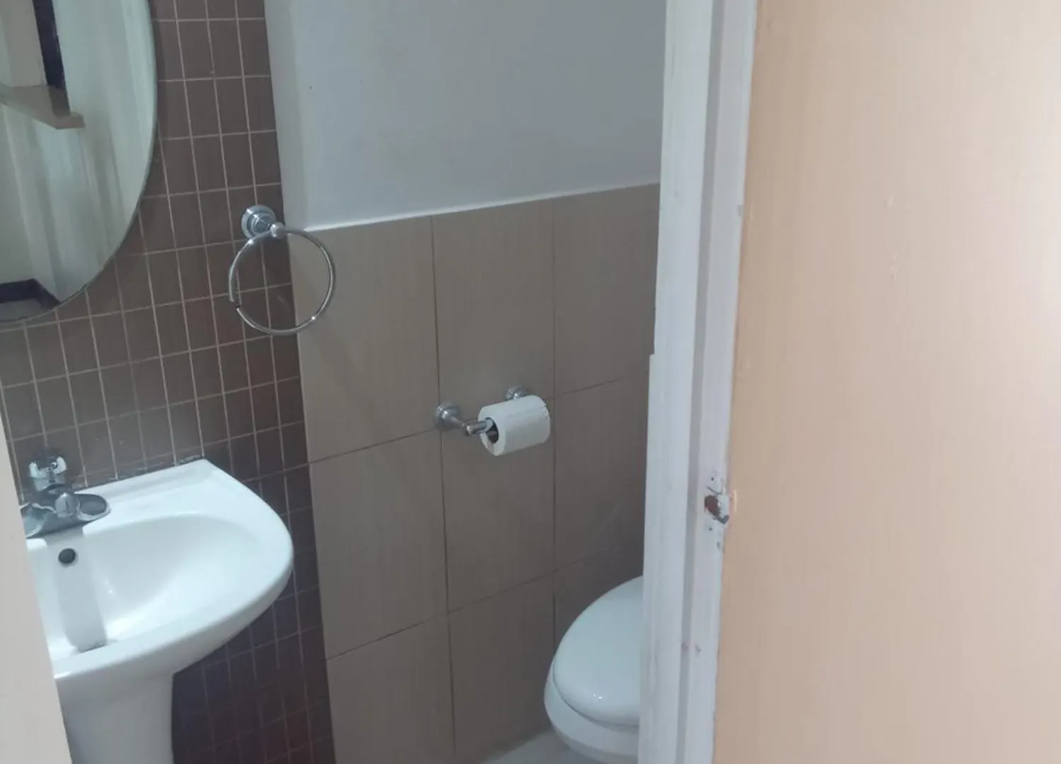 Sea Breeze Penthouse Apartment Kingston